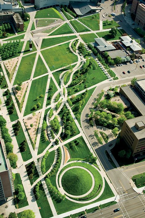 Campus Landscape, Landscape And Urbanism Architecture, Urban Landscape Design, University Of Cincinnati, Landscape Design Plans, Landscape And Urbanism, Landscape Plan, Landscape Architecture Design, Urban Park