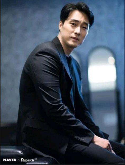 Korean Business Fashion, Bts Ff, Lawyer Outfits, Attorney Outfit, Celebrity Smiles, Professional Wardrobe Essentials, Lawyer Outfit, Corporate Chic, So Ji Sub