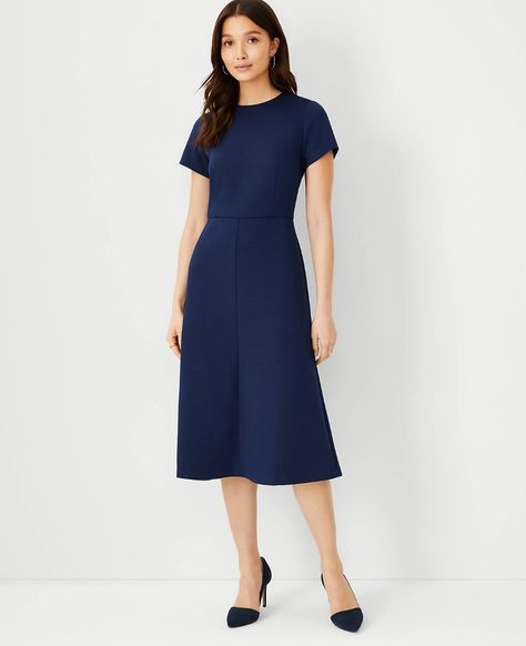 The Petite Midi Flare Dress in Double Knit | Ann Taylor Ann Taylor Outfit, Petite Womens Clothing, Midi Flare Dress, Dress For Petite Women, Stylish Petite, Work Dresses For Women, Sleeveless Dresses, Feminine Dress, Ann Taylor Dresses