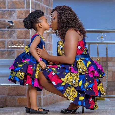 Mother and daughter. Ankara Love ❤❤ Mom: @itsmissendowed Fabrics: @sleekempire_ Tailored by : @temideekoo_toor Hair by @cathyscollection… Kikoy Fabric, Beautiful Ankara Styles, Mommy Daughter Outfits, Mother Daughter Fashion, Mom And Daughter Matching, Ankara Dress Styles, African Dresses For Kids, Afrikaanse Mode, African Fashion Ankara