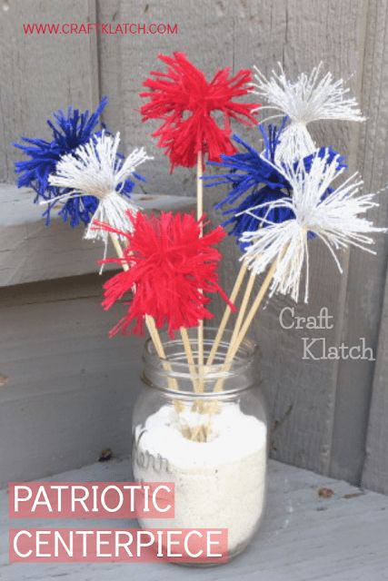 How to make pom pom sparklers for 4th of July – Recycled Crafts Patriotic Centerpieces Diy, Fireworks Centerpiece, Simple Crafts For Kids, Fireworks Craft, Patriotic Centerpieces, Centerpiece Craft, Fourth Of July Decorations, Decor Makeover, 4th Of July Crafts