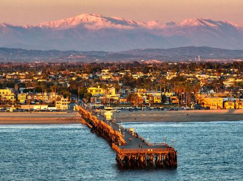 2022 Orange County Register Pictures of the Year – Orange County Register Seal Beach California, San Clemente Pier, California Pictures, San Gabriel Mountains, Camp Pendleton, Seal Beach, Beach Pier, Villa Park, Laguna Niguel