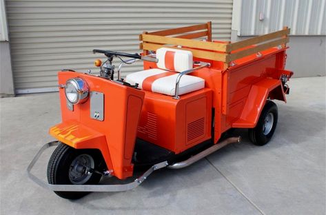 1973 Cushman Truckster. Cushman Scooters, Cushman Truckster, Shop Cart, Mail Login, Homemade Tractor, Trike Bicycle, Food Kiosk, Vegetable Shop, Go Carts