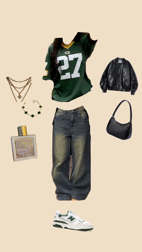 #outfit#jersey#streetwear#baggyoutfit#outfitideas#greenoutfits#newbalance#ootd Ootd Jersey, Outfit Jersey, Jersey Streetwear, Baggy Jeans Outfit, Green Jersey, Fav Color, Jersey Outfit, Tyler The Creator, Jeans Outfit