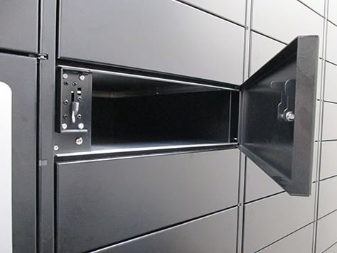 Neat & tidy locker system. Smaller lockers for smaller packages, and bigger lockers for bigger packages. Never messy. Interior Design Lobby, Locker Box, Large Mailbox, Mail Room, Locker Designs, Mailbox Design, Multifamily Housing, Micro Apartment, Mail Boxes