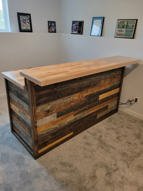 Power Bottom Build A Bar Diy, Building A Bar, Bar Buffet Cabinet, Build A Bar, Building A Basement, Bar Plans, Pallet Bar, Diy Home Bar, Indoor Bar