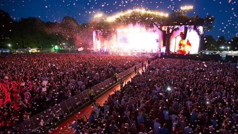 british summer time, arcade fire Bst Hyde Park, Arcade Fire, Rare Vinyl Records, Festivals Around The World, British Summer, Vinyl Cd, Celebrity Travel, Outdoor Venues, Billy Joel