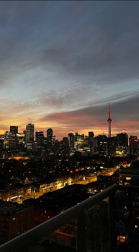 Toronto Sunset Aesthetic, Toronto Condo View, Vancouver Apartment View, New York Balcony, Toronto Views, Toronto Wallpaper, Toronto Penthouse, Toronto View, Toronto Lifestyle