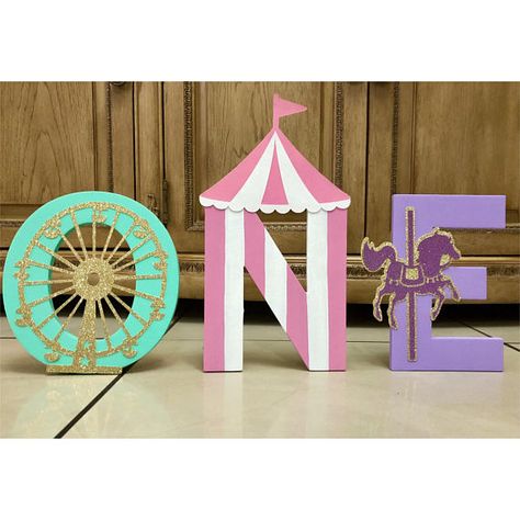 Birthday Carnival Theme, Carousel Birthday Party, Dumbo Birthday Party, Carnival Theme Party, Pink Circus, Circus 1st Birthdays, Carousel Birthday Parties, Circus Birthday Party Theme, Carousel Party