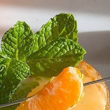 Kelly Pettit on Instagram: "Mandarin Cream Margarita 🍊☁️ a real dream of a cocktail 1 1/2 oz tequila 4-5 mandarin slices 1 oz coconut milk 3/4 oz lime juice 1/2 oz Cointreau 1/2 oz agave Method: add mandarin slices and lime juice to a cocktail shaker and muddle. Add in the rest of the ingredients, add ice, and shake for 7 seconds. Rim a glass with agave and coconut sugar. Double strain the cocktail into the glass over ice. Garnish with fresh mint and a mandarin wedge. Enjoy! #cocktail #cocktails #cocktailidea #cocktailideas #cocktailrecipe #cocktailrecipes #cocktailgram #cocktailtime #cocktailoftheday #margarita #tequila" Margarita Tequila, Alcoholic Treats, Mommy Juice, Yummy Cocktails, Boozy Drinks, 7 Seconds, Agave Syrup, Italian Dinner, Frozen Drinks