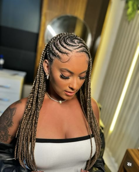 Half Corn Rows Half Box Braids, Lemonade Box Braids, Colored Feed In Braids, Half Feed In Half Knotless Braids, Fulani Braids Hairstyles Short, Short Fulani Braids With Curls, Jumbo Cornrow Hairstyles, Box Braids With Cornrows, Half Cornrows Half Knotless Braids