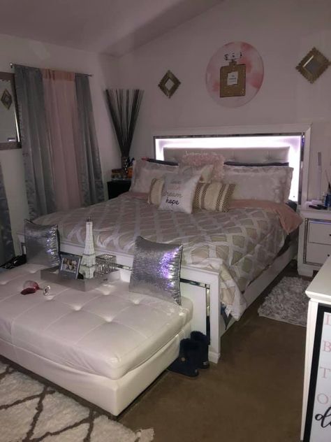 Light Up Headboard, Bed Frame With Lights, Rich Bedroom, Soft Room, Bed Inspo, Girl Apartment Decor, Glam Bedroom Decor, Teen Rooms, Bedroom Arrangement