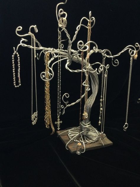 Money Tree Wedding, Jewelry Tree Stand, Jewelry Organizer Stand, Big Trees, Bracelet Organizer, Wire Trees, Earring Storage, Free Gift Tags, Jewelry Organizer Diy