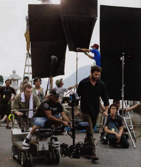 Movie Set Behind The Scenes, Set Behind The Scenes, Wolverine Film, The Scene Aesthetic, Filmmaking Inspiration, Artist Film, Scene Aesthetic, My Future Job, The Wolverine