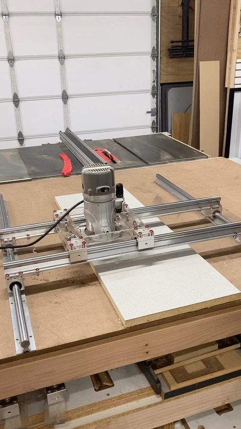 Router planing sled using linear motion rails. . . . . . #fellowsguitars #f3 #BeCool #guitar #customguitar #boutiqueguitar #lutherie… | Instagram Linear Rail Router Sled, Linear Motion, Small Spa, Diy Bathroom Furniture, Pallet Furniture Living Room, Diy Furniture For Small Spaces, Diy Apartment Furniture, Furniture Small Spaces, Diy Baby Furniture