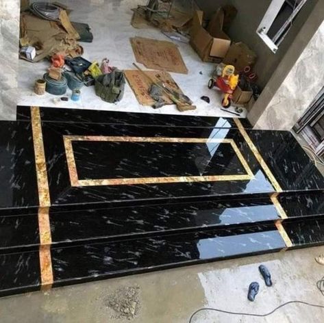 Entrance Granite Steps Design, Stairs Marble Design, Stairs Marble, Stair Design Ideas, Stairs Tiles Design, Railings Stairs, Granite Stairs, Room Tiles Design, Floor Pattern Design