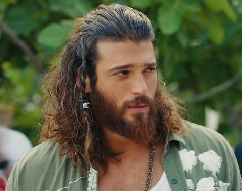 Can Yaman Wallpaper, Viking Haircut, Boyfriend Hair, Pirate Hair, Can Divit, Viking Men, Mens Hairstyles Thick Hair, Viking Hair, Men's Long Hairstyles