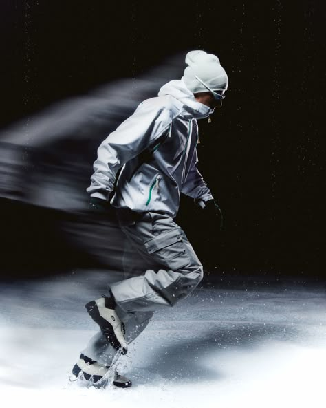 Alex Cascallana — Oakley Factory Team Nike Campaign, Sports Photoshoot, Motion Photography, La Art, Nike Pegasus, Motion Blur, Outdoor Fashion, Futuristic Design, Branding Photoshoot