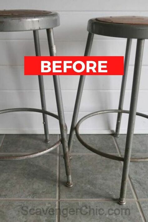 Love thrift shopping? check out the before and after photos of this barstool redo upcycle idea with an industrial vibe, perfect if you're on a budget. #diy #barstool #makeover Barstool Makeover, Eclectic Plates, Bar Stool Makeover, Stool Makeover, Repurposed Decor, Metal Bar Stool, Thrift Store Decor, Shop Stool, Metal Stool