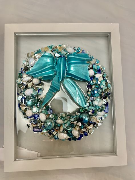 Resin Wreaths, Picture Frame Wreath Glass, Resin And Glass Christmas Trees, Glass And Resin Christmas Tree, Glass Resin Art, Craft Frames, Mermaid Crushed Glass Art, Picture Craft, Xmas Frames