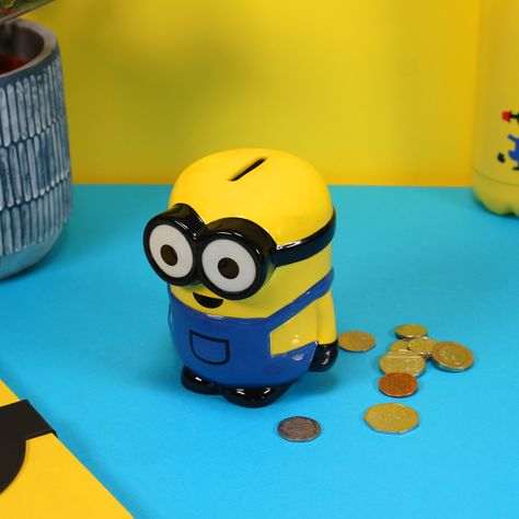 Clay Minion, Clay Projects Kids, Piggy Bank Ideas, Minions Merchandise, Minions Fans, Fun Money, Kids Clay, Clay Stuff, Money Bank