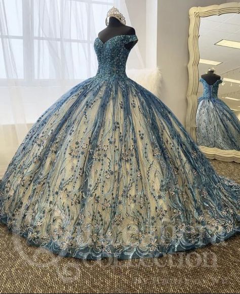 Corpse Bride Quinceanera Dress, Corpse Bride Sweet 16, Corpse Bride Quinceanera Theme, Quince Outfits, Cinderella Quince, Quince Planning, Queen Elizabeth Photos, Debut Gowns, Blue Sweet 16