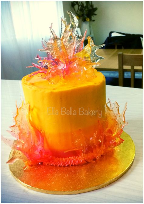 Flame cake by Ella Bella Bakery - www.facebook.com/ellabellabakery Chocolate and vanilla cake, layered with white chocolate ganache and honeycomb pieces, finisheed with ombre honeycomb buttercream. Garnished with pulled sugar flames. #fire #flame #cake Fire Cakes Ideas, Flame Birthday Cake, Fire Themed Cake, Fire Cake Ideas, Flame Cupcakes, Fire Birthday Cake, Flame Cake, Phoenix Cake, Fire Cupcakes