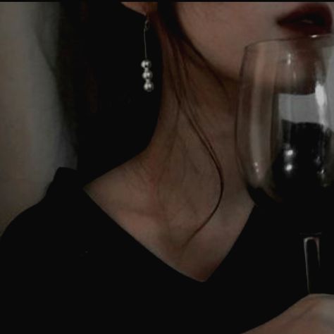 #aesthetic Wine Glass Photography, Glass Photography, Uzzlang Girl, + Core + Aesthetic, Girls Dp, Feminine Energy, Aesthetic Photo, New Trends, Bad Girl