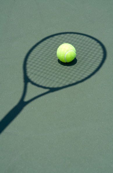 Tic, tac, tic, tac... raqueta y pelota están esperando tus vacaciones!!! #tenisenHD Mode Tennis, Tennis Photography, Tennis Photos, Tennis Aesthetic, Tennis Outfits, Tennis Quotes, Urban Exploring, Tennis Life, Vintage Tennis