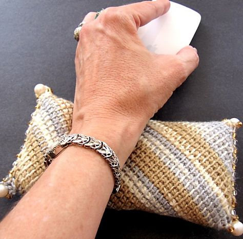 Ravelry: vashtirama's Princess Pearl Diamond Wrist Rest Crochet Wrist Rest, Small Crochet Gifts, Crochet Tunisian, Small Crochet, Wrist Rest, Pearl Diamond, Crochet Gifts, Doll Patterns, Crochet Ideas