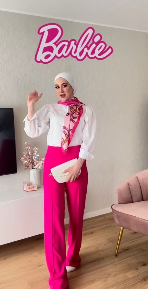 #fashion #style #barbie #trendy #elegant #fancy #hijab #hijabfashion #hijabstyle #hijaboutfit #hijabtutorial #pink #pinterest #ideas #instagram #inspiration Barbie Inspired Outfits Hijab, Barbie Hijab Outfit, Hot Pink Hijab Outfit, Hijab Outfit Ideas Summer Casual, Outfit Fucsia, Pink Hijab Outfit, Hijab Barbie, Hijabi Barbie, Hijab Pink