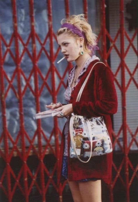 Marla Singer, Estilo Hippy, Fashion 90s, Drew Barrymore, Estilo Punk, Wishful Thinking, Fashion Business, Mode Inspo, Mode Vintage