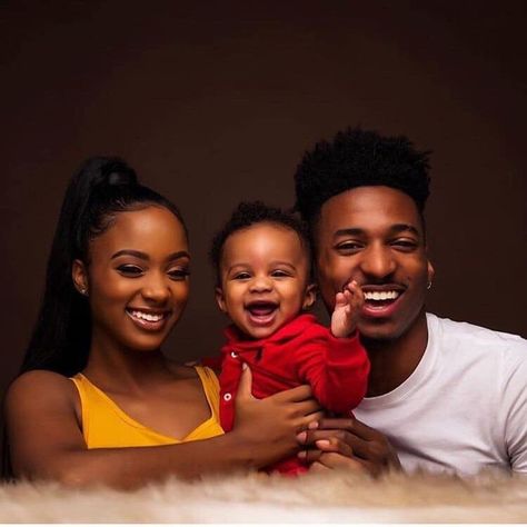 The Most Beautifulest People — Black families matter Nadirah Ali, Shooting Photo Studio, Life Goals Pictures, Flipagram Instagram, Black Relationship Goals, Mommy Goals, Black Family, Black Couples Goals, Mommy Baby