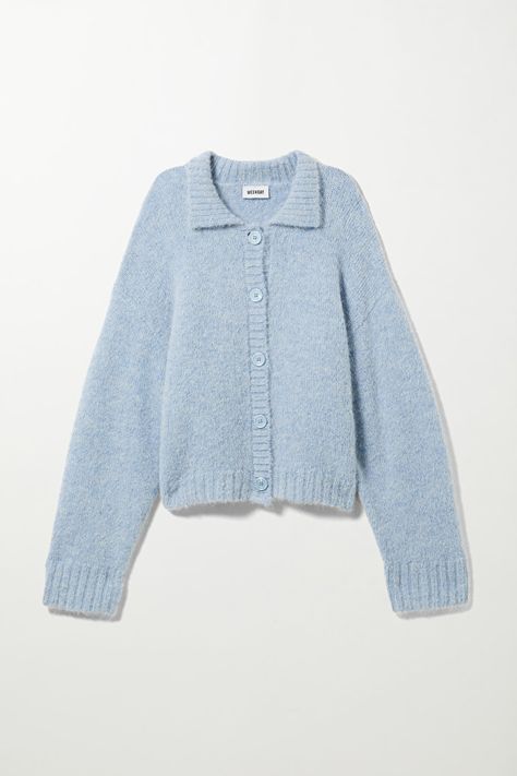 Caity Cardigan - Light Blue - Knitwear - Weekday WW Jumpers Oversized, Oversized Knitwear, White Knitwear, Knitted Vests, Light Blue Cardigan, Swedish Street Style, Chunky Jumper, Youth Culture, Blue Cardigan