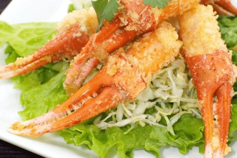 Delicious Fried Crab Legs [2023] 8 Fried Crab Legs, Fried Crab, Snow Crab Legs, Alaskan King Crab, King Crab Legs, Deep Frying Pan, Fish Sticks, Food To Cook, King Crab