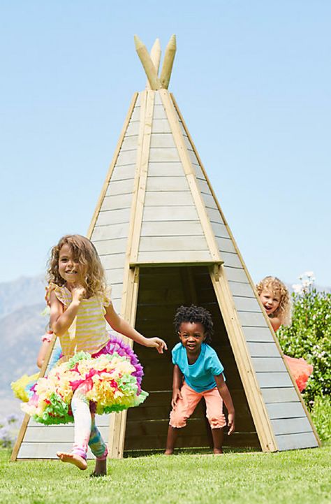 Forget Playhouses - Wooden Teepees are WAY cooler! Wooden Teepee Playhouse, Boho Terrace, Indoor Kids Playground, Bovis Homes, Play House Ideas, Wooden Teepee, Wood Playground, Kids Den, Garden Driveway