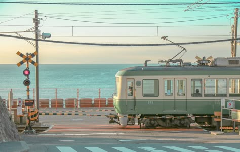 Japan Train, Scenery Photography, Japon Illustration, Japan Aesthetic, Aesthetic Japan, Kamakura, Cinematic Photography, Environment Design, Landscape Wallpaper