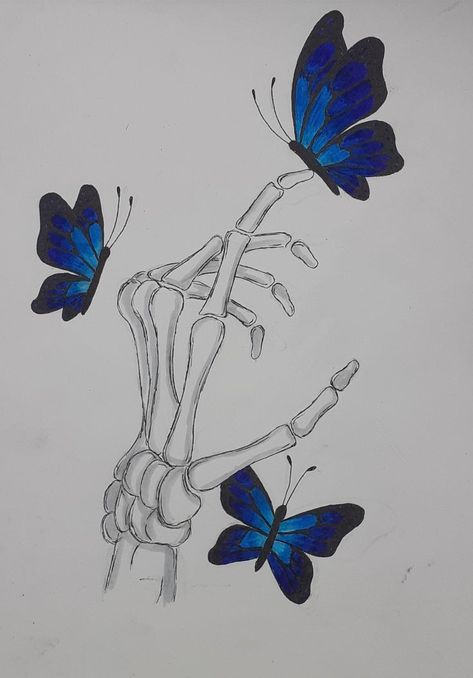 Skeleton Art Butterfly, Drawings Ideas Butterfly, Cute Butterfly Sketch, Drawing Inspo Butterfly, How To Make Butterfly Drawing, Skeleton Drawings Aesthetic, Butterful Drawing, Butterflies Drawing Aesthetic, Traditional Design Drawing