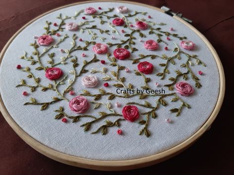 Hand Embroidery roses using Woven/Wagon Wheel stitch. Step by step tutorial is now up in YouTube. Woven Rose Embroidery Design, Wheel Stitch Embroidery, Embroidery Rose Tutorial, Woven Wheel Stitch, Embroidery Roses, Rose Embroidery Designs, Rose Embroidery Pattern, Basic Hand Embroidery Stitches, Rose Vine