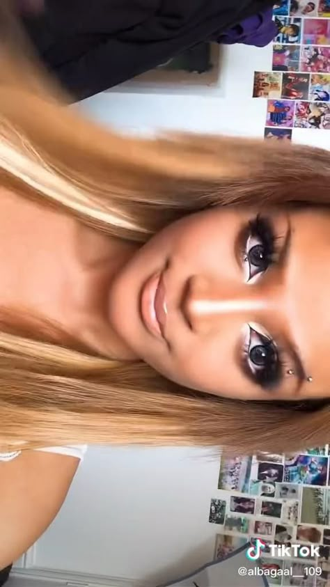 Gyaru Style Makeup, Doll Face Makeup Cute, Garu Make Up, Adorable Makeup Looks, How To Do Gyaru Makeup, Goth Gyaru Makeup, Subtle Gyaru Makeup, Gyaru Makeup Tut, Kogal Makeup