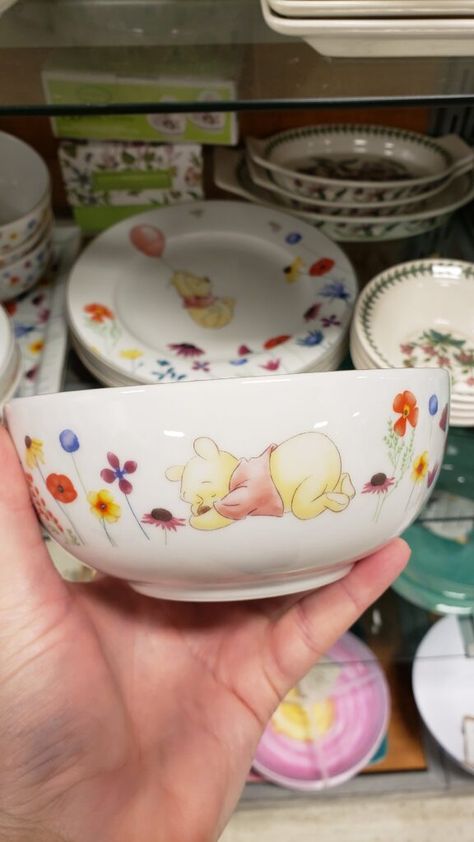 Winnie The Pooh Springtime Dishes Spotted at TJMaxx! Disney Character Makeup, Small Platter, Baby Room Themes, Cute Winnie The Pooh, Glass Bottle Diy, Disney Mugs, Christmas Baskets, Summer Dishes, Cute Kitchen