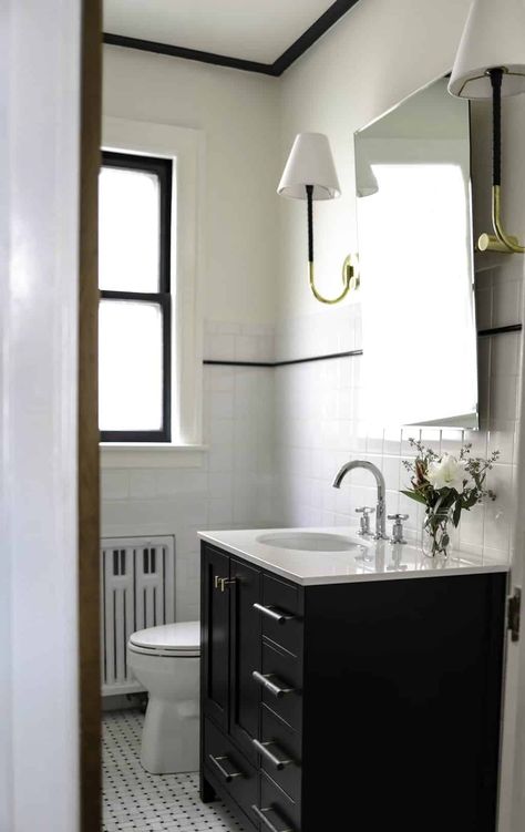 White Bathroom Inspiration, Green Countertops, Black And White Bathroom, Chicago Interior Design, Attic Bedroom Designs, Black White Bathrooms, Bathroom Plan, White Bathroom Designs, Powder Room Makeover