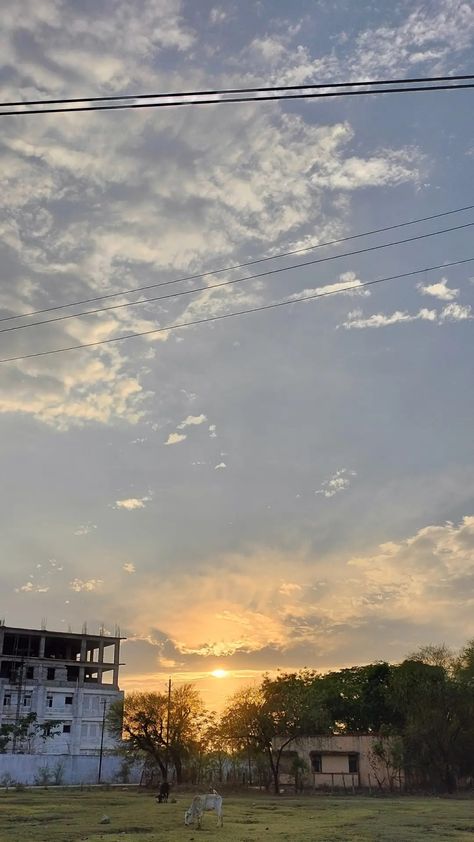 A beautiful sunset photo. No editing taken by Devbrat Singh originally posting by me Sunset Photos, Original Photo, Beautiful Sunset, Quick Saves