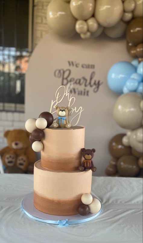 We Can Bearly Wait Gender Reveal Cake, Bear Cake Baby Shower Boy, We Can Bearly Wait Cake Ideas, Teddy Bear Baby Shower Theme Boy Cake, We Can Bearly Wait Dessert Table, Teddy Bear Baby Shower Theme Cake, Bear Theme Baby Shower Cake, Teddy Bear Shower Cake, Baby Shower Cake Teddy Bear