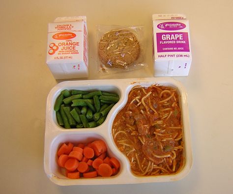 jail food - Glendale CA Jail Food, Prison Food, Folsom Prison Blues, Rotten Food, Folsom Prison, Food Fails, Food Fast Food, Gross Food, Stale Bread