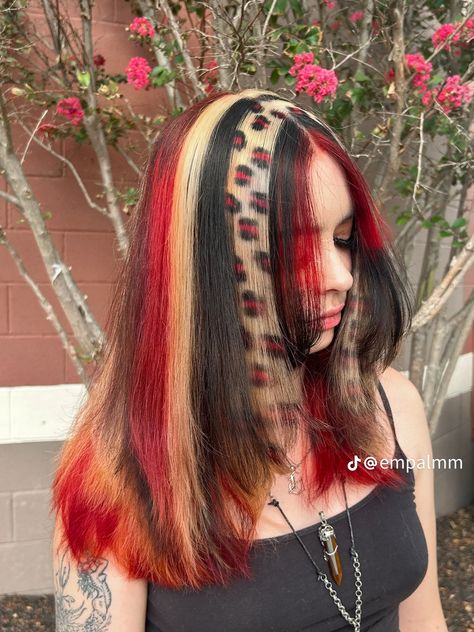 Racoon Tail Hair, Alt Haircuts, Racoon Hair, Raccoon Tail Hair, Taurus Szn, Cheetah Print Hair, Animal Print Hair, Red Leopard Print, Leopard Print Hair