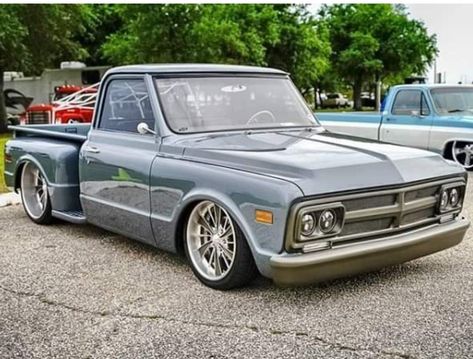 C10 Chevy Truck 67-72, Stepside C10, 67 Chevy Truck, 1967 Chevy C10, Chevy Trucks Lowered, 72 C10, C10 Stepside, Glow Table, 67 72 Chevy Truck