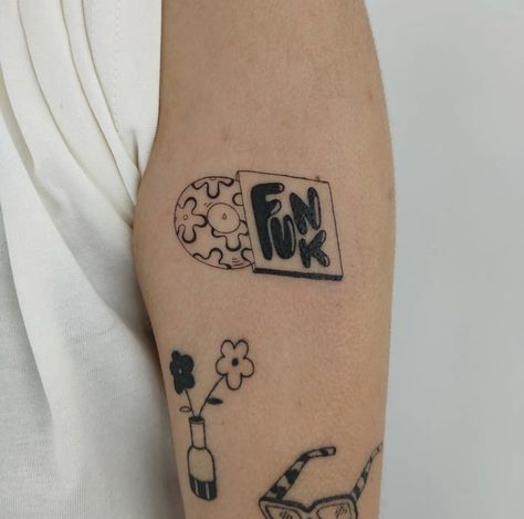 Unique Minimalist Tattoo, Tattoo Designs Drawings, Indie Tattoo, Dainty Tattoo, Food Tattoos, Funky Tattoos, Tattoos With Kids Names, Retro Tattoos, Handpoke Tattoo