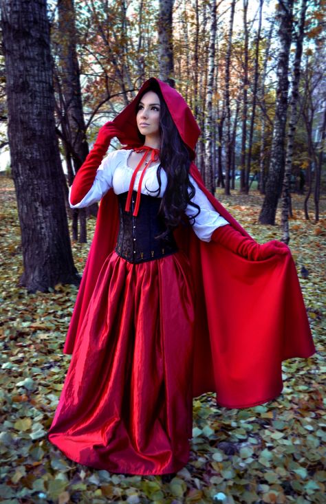 Modern Red Riding Hood Costume, Once Upon A Time Cosplay, Red Ridding Hood Costume Women Diy, Little Red Riding Hood Cosplay, Little Red Riding Hood Costume Ideas, Red Ridding Hood Costume Women, Red Riding Hood Costume Women's, Diy Little Red Riding Hood Costume, Little Red Riding Hood Costume Diy