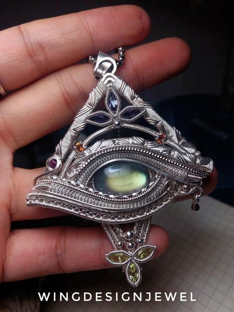 Wire Wrapped Eye Pendant, Wizard Jewelry, Wire Jewerly, Wire Tutorials, Wire Wrapped Stone Jewelry, Wire Wrap Jewelry Designs, Wire Wrapped Jewelry Tutorials, Wire Jewelry Designs, Wire Wrapping Stones